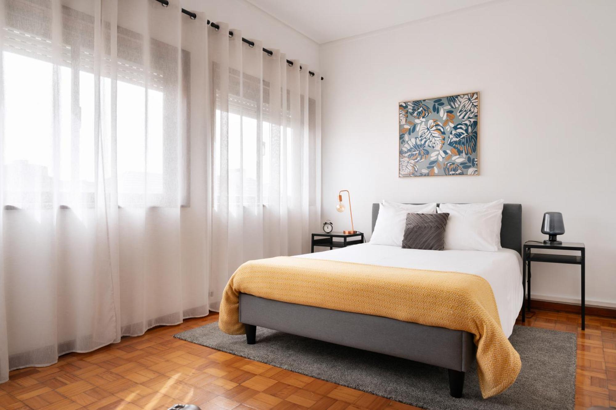 ! Luminous 2Br Top Floor ! Praca Da Republica Porto Ngoại thất bức ảnh